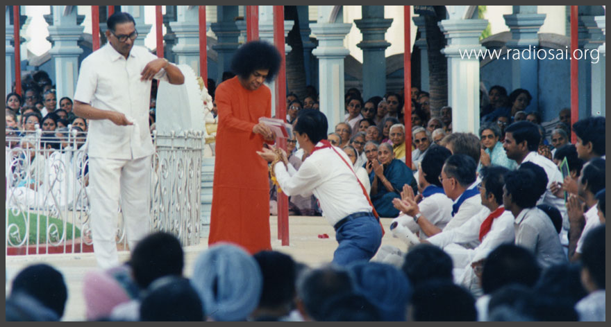 sathya sai baba darshan